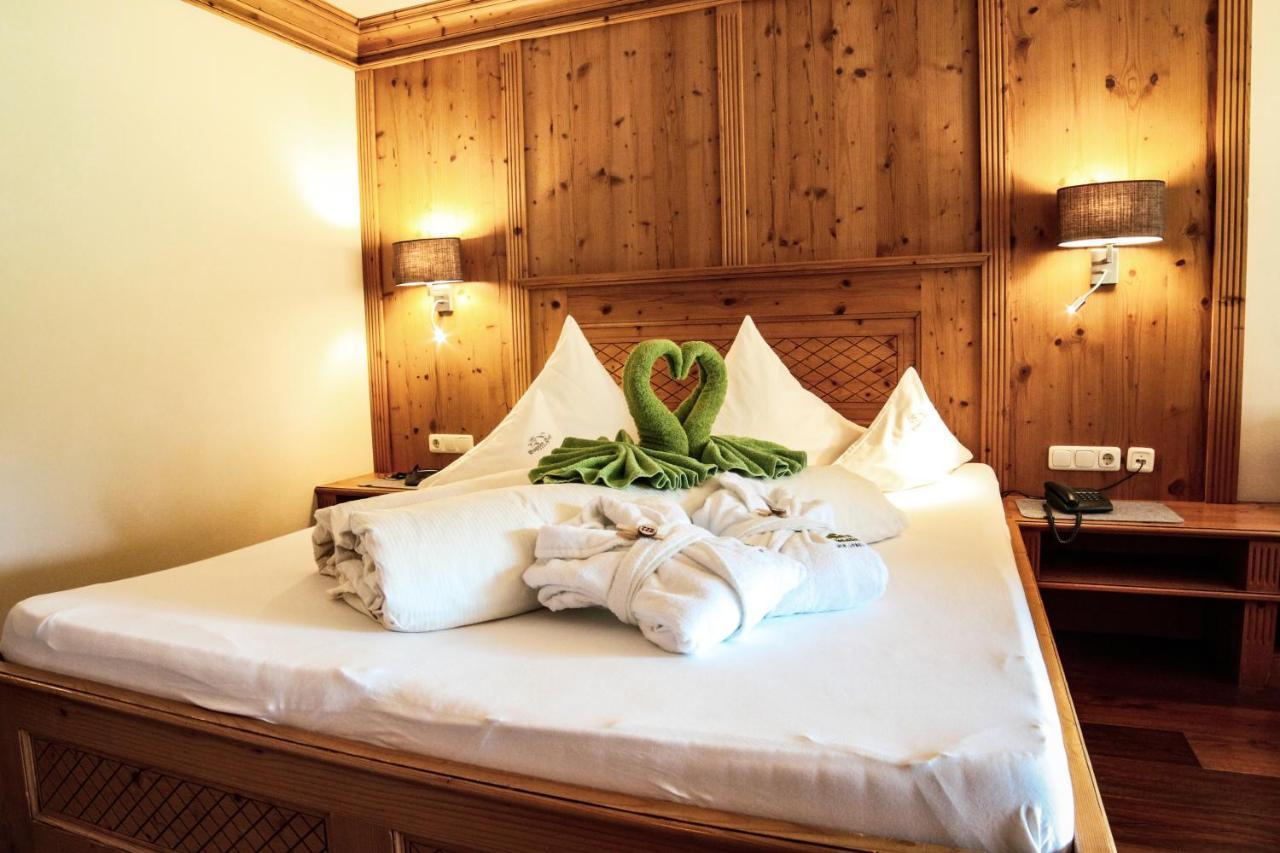 Hotel Bogner Hof تانهايم المظهر الخارجي الصورة