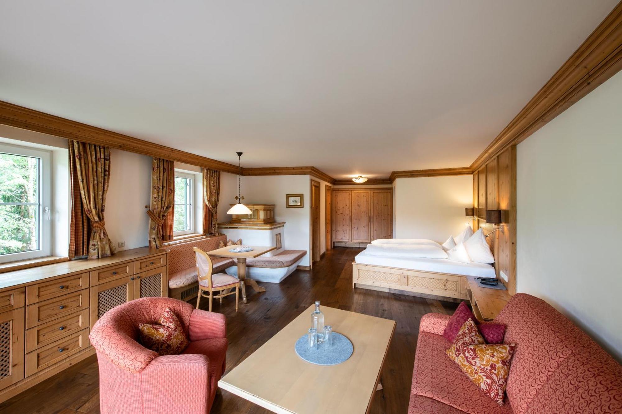 Hotel Bogner Hof تانهايم المظهر الخارجي الصورة