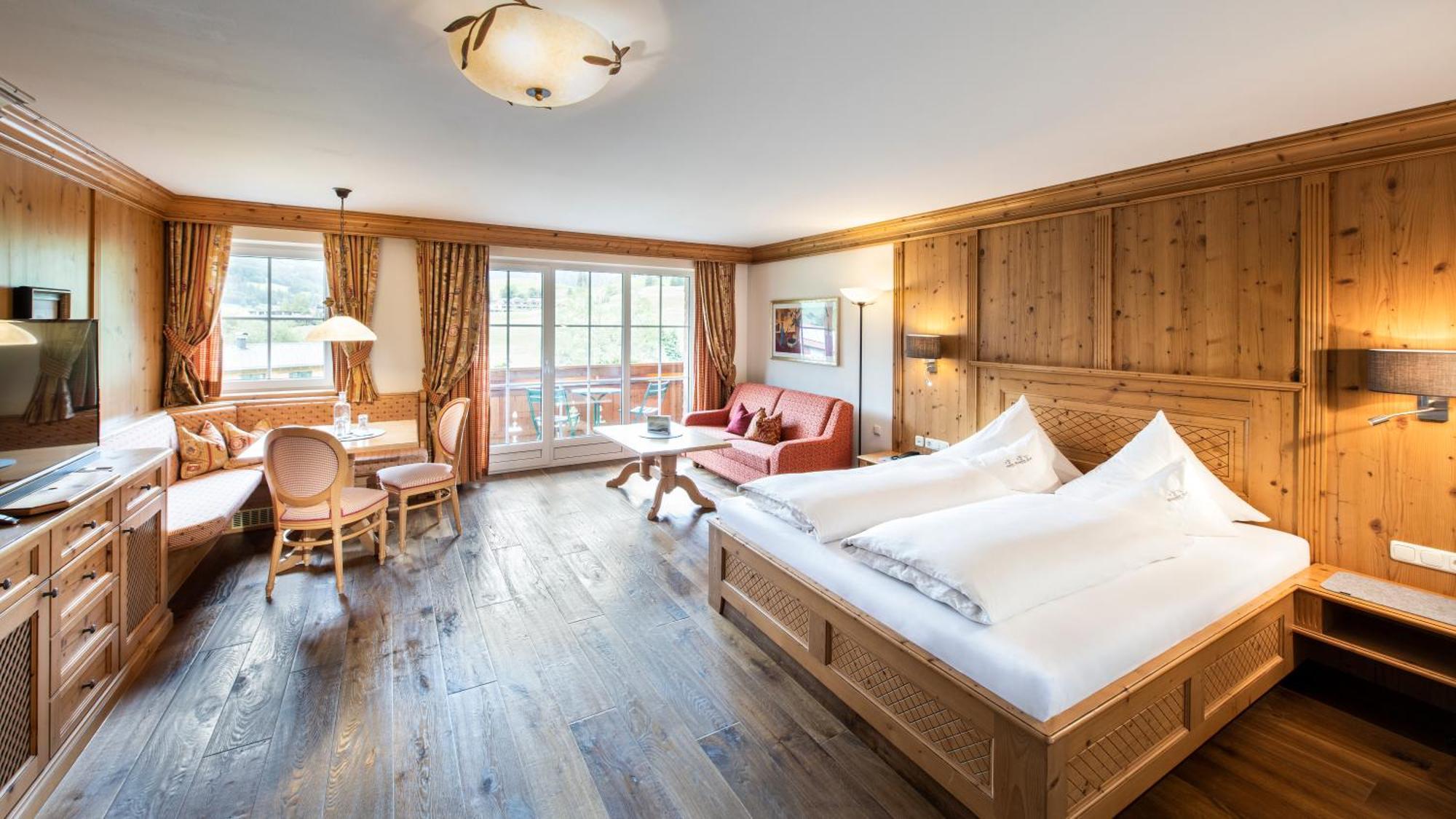 Hotel Bogner Hof تانهايم المظهر الخارجي الصورة